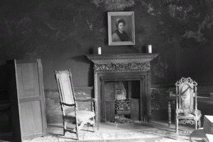 Elizabethan fireplace