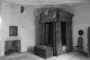 Elizabethan bedroom